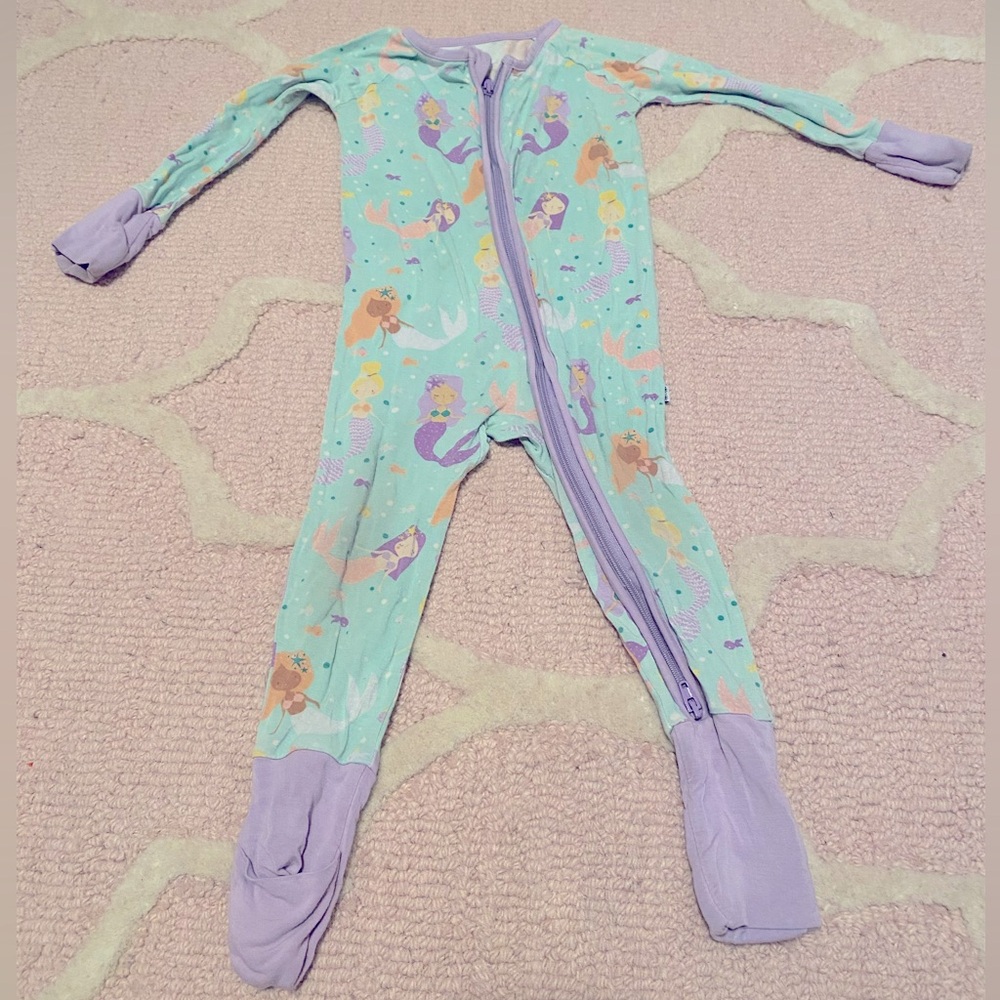 Little sleepies pajamas 6-12 months